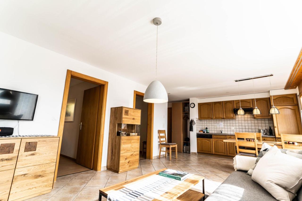 Haus Lotus, Riederalp Moosfluhbahnアパートメント エクステリア 写真